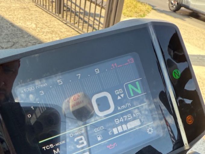 YAMAHA MT-09 SP 4