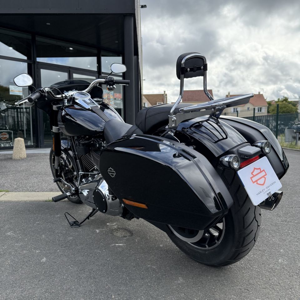 HARLEY-DAVIDSON SOFTAIL SPORT GLIDE 1745 4