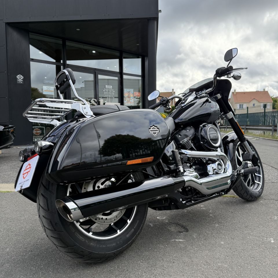 HARLEY-DAVIDSON SOFTAIL SPORT GLIDE 1745 4