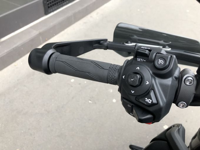 YAMAHA MT-09 YAM-T 4