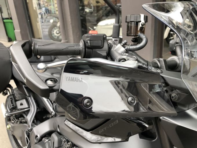 YAMAHA MT-09 YAM-T 4