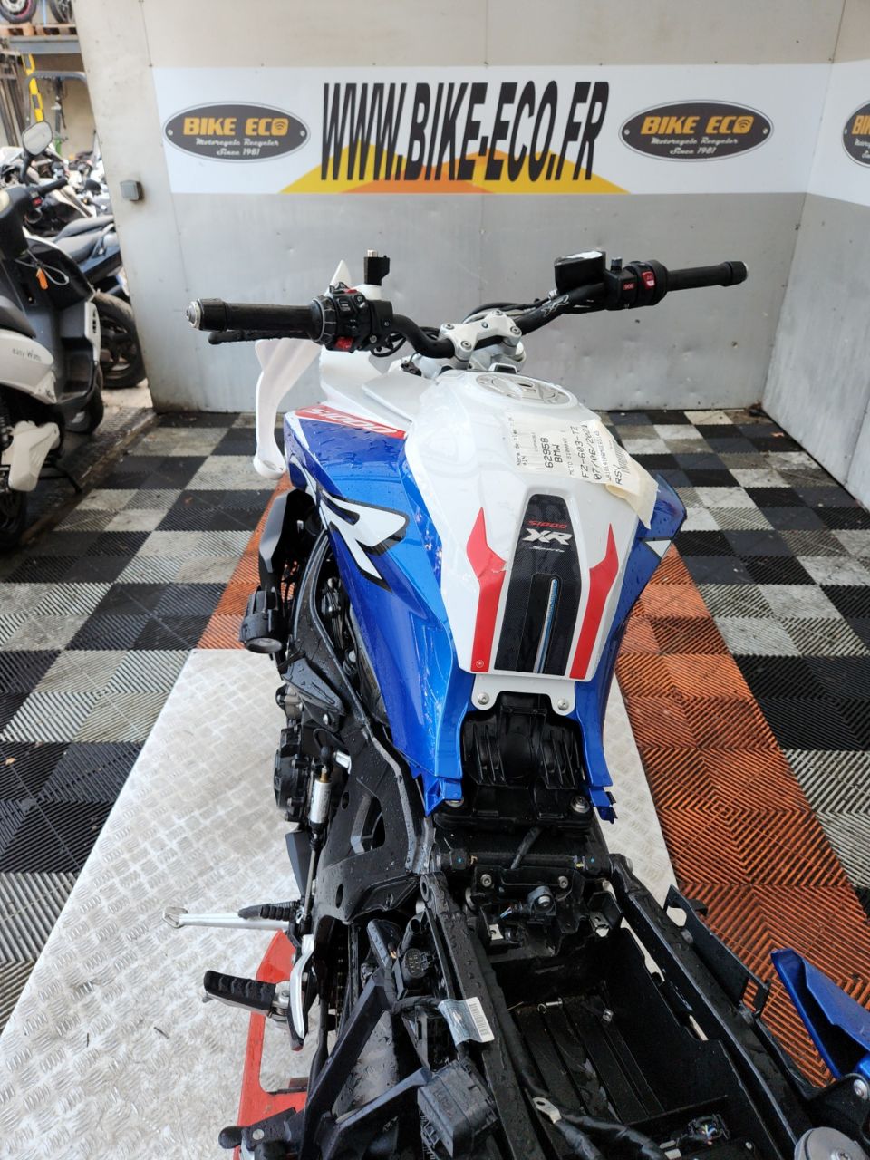 BMW S 1000 XR 4