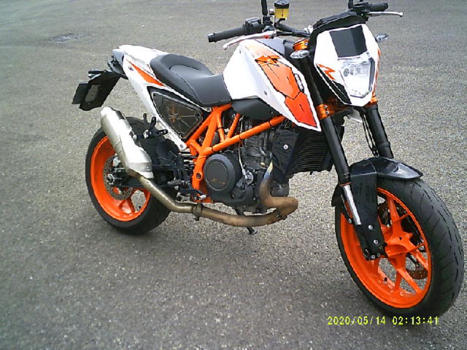 KTM 690 DUKE R 4