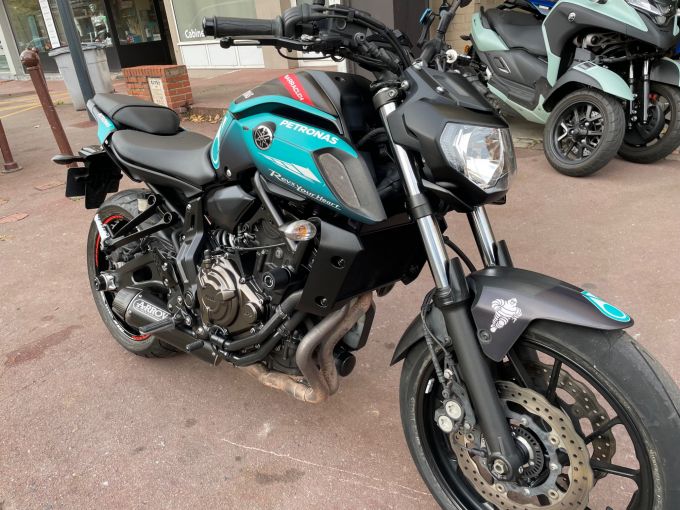 YAMAHA MT 07  MT07  MT-07 4