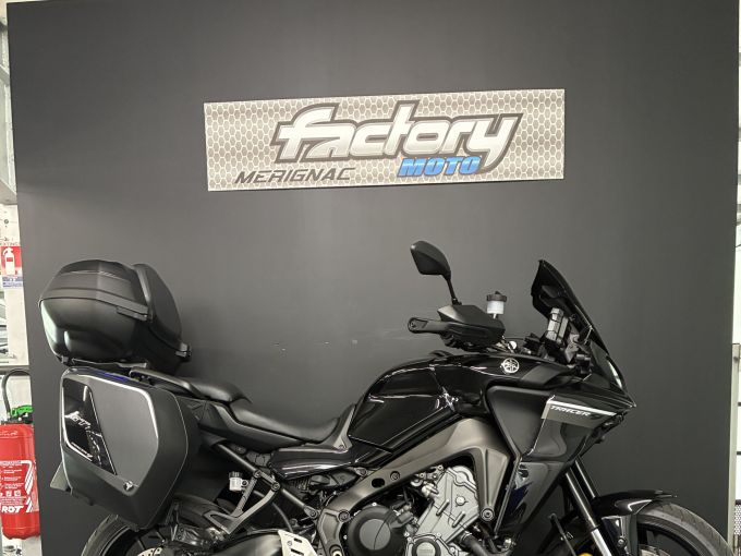 YAMAHA TRACER 9 4