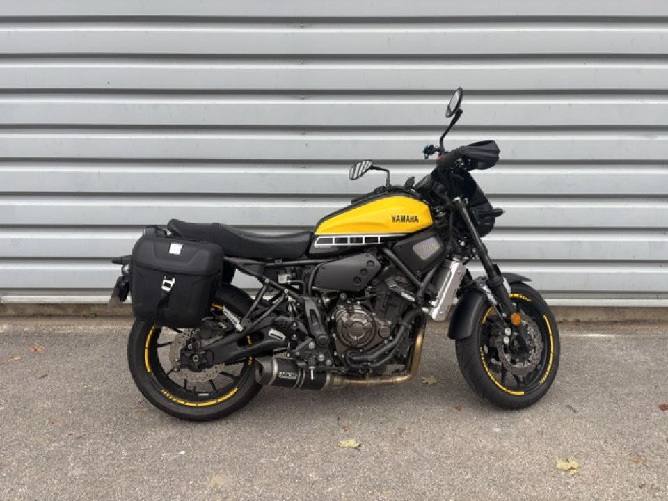 YAMAHA XSR 700 4