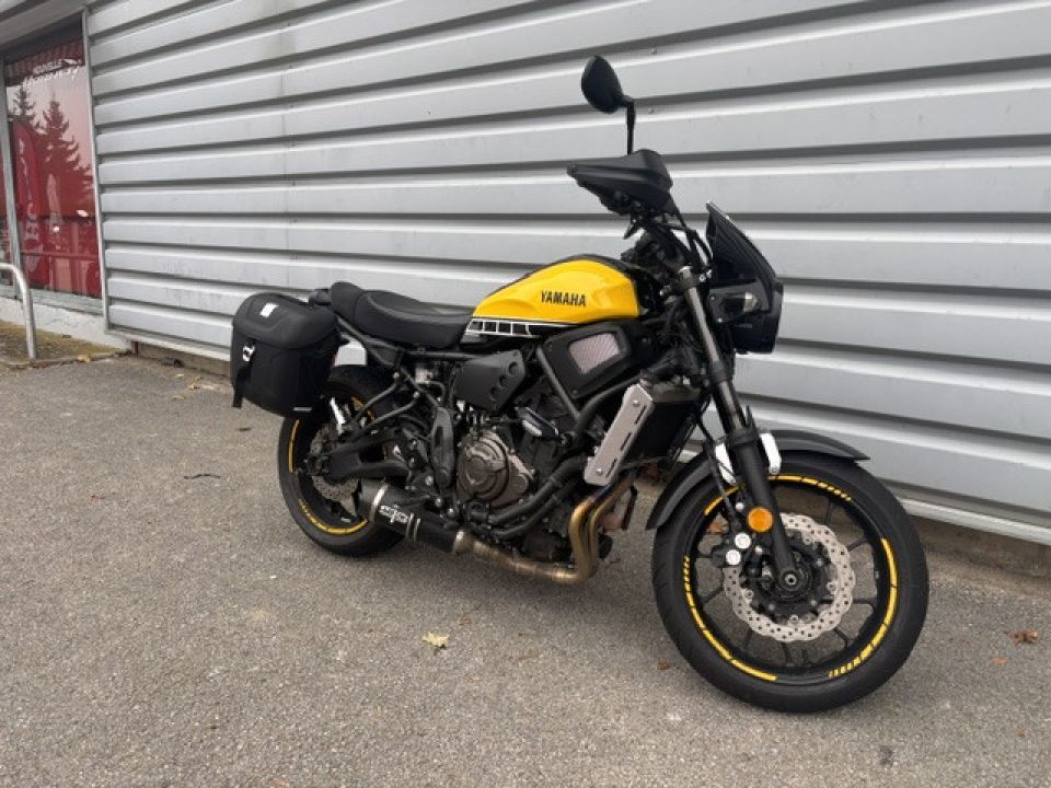 YAMAHA XSR 700 4