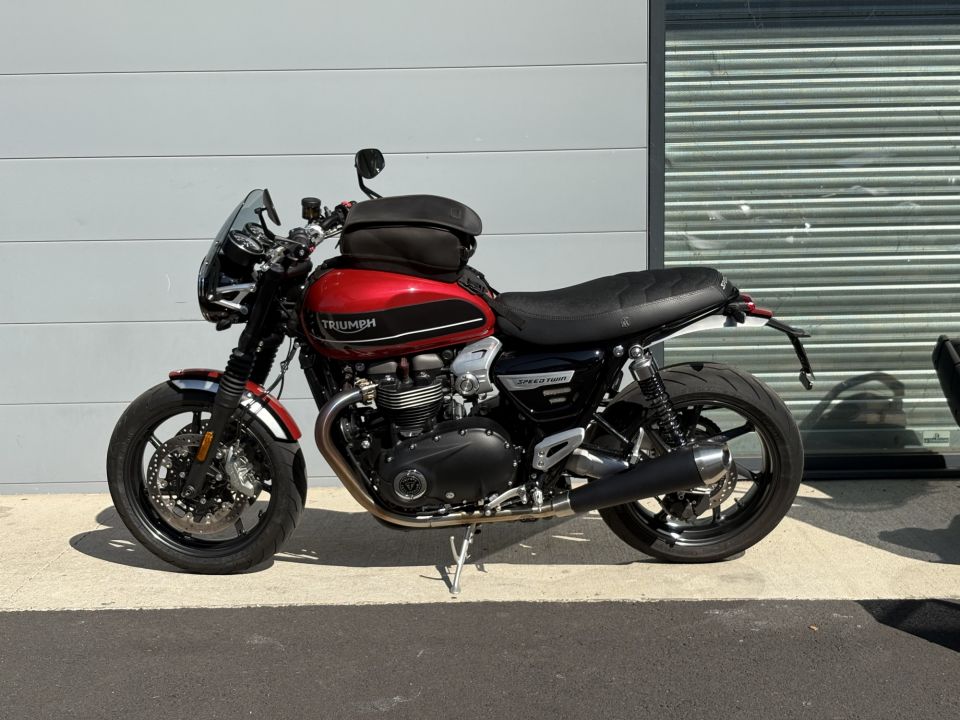 TRIUMPH SPEED TWIN 1200 4