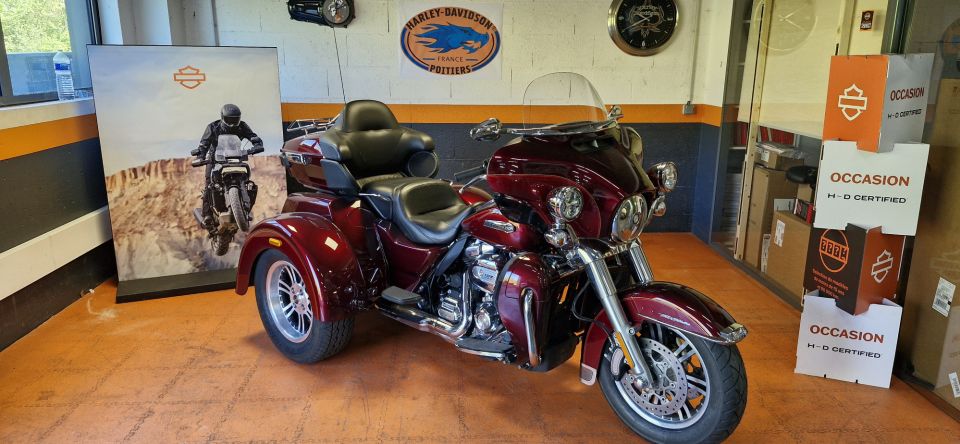 HARLEY-DAVIDSON TRIKE TRI GLIDE 1745 ULTRA 4