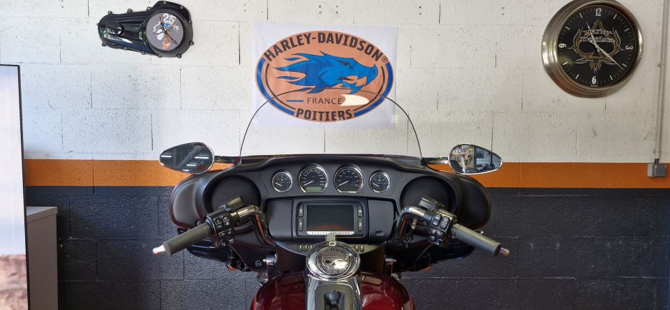 HARLEY-DAVIDSON TRIKE TRI GLIDE 1745 ULTRA 4