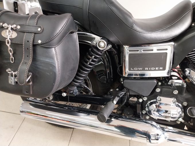 HARLEY-DAVIDSON DYNA LOW RIDER 4