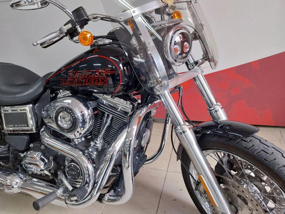 HARLEY-DAVIDSON DYNA LOW RIDER 4