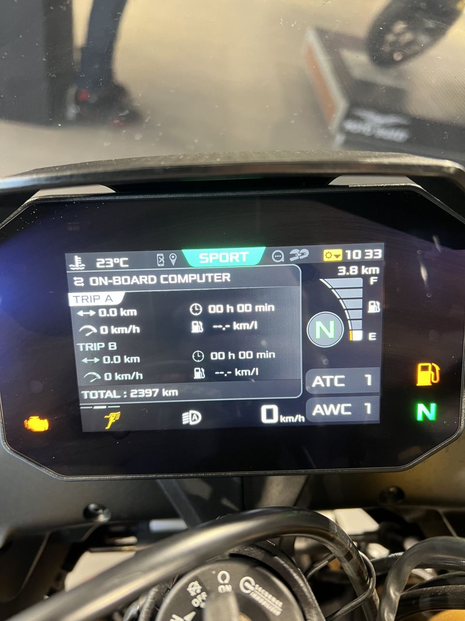 APRILIA TUONO 1100 V4 FACTORY 4