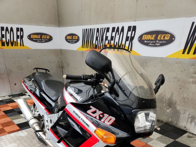 KAWASAKI ZX 4