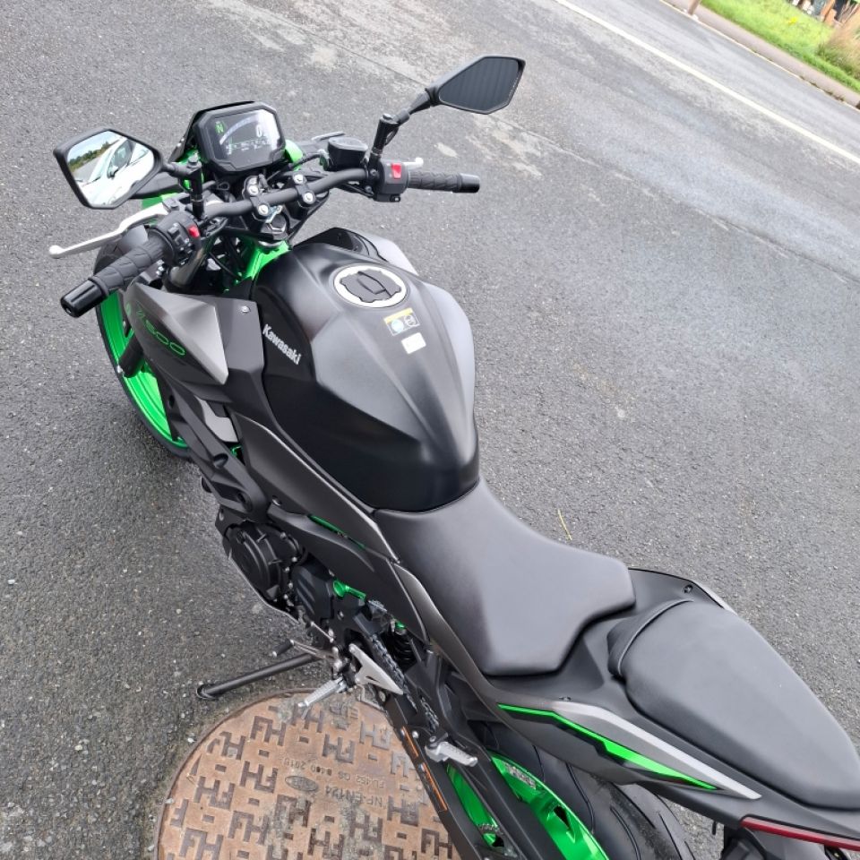 KAWASAKI Z 500 SE 4