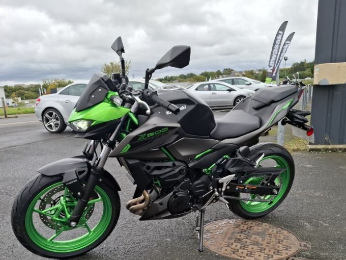 KAWASAKI Z 500 SE 4