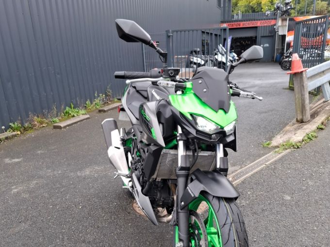KAWASAKI Z 500 SE 4