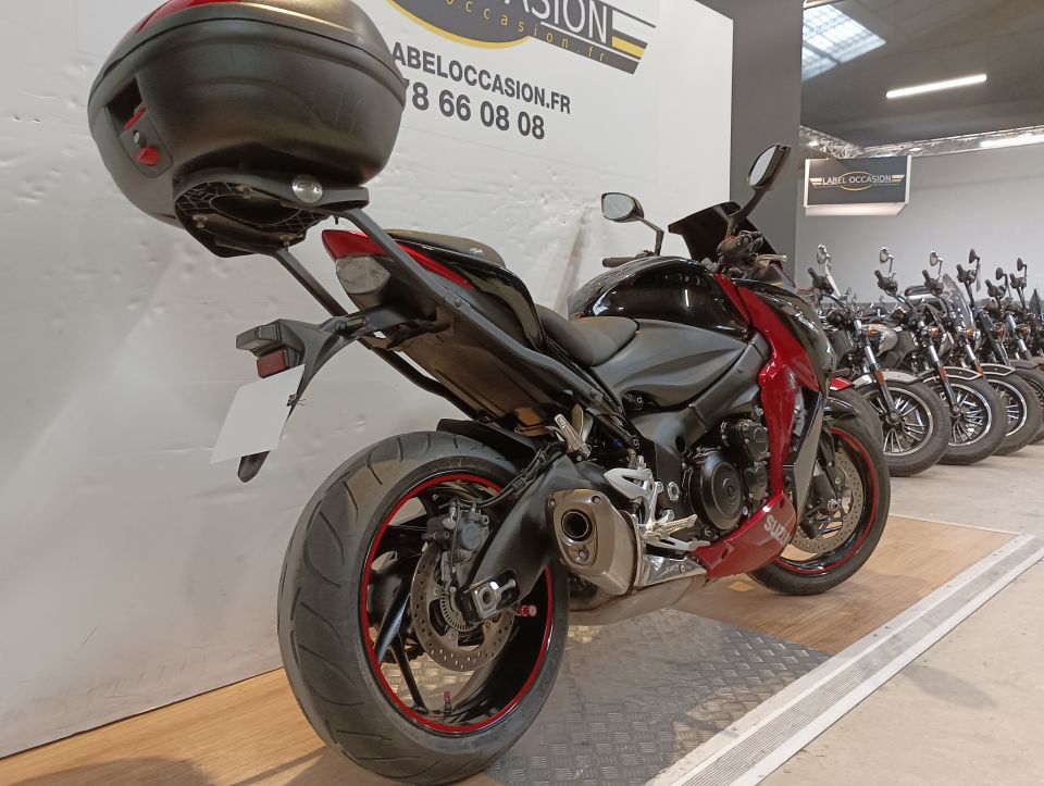 SUZUKI GSX-S 1000 F 4