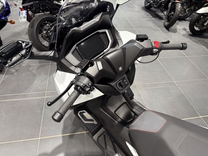 HONDA NSS FORZA 350 4