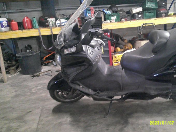 SUZUKI BURGMAN 650 4