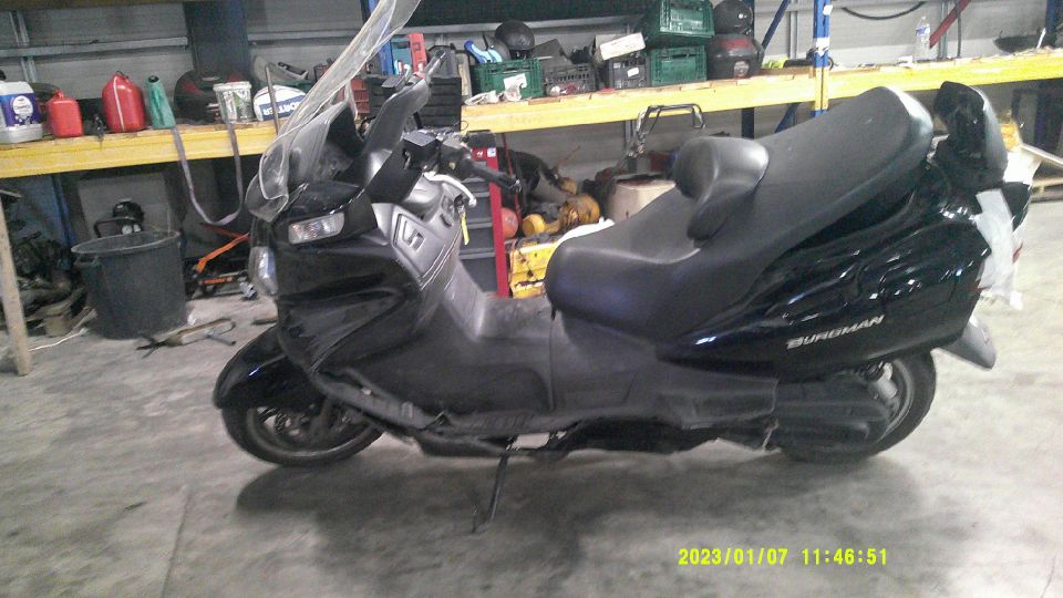 SUZUKI BURGMAN 650 4