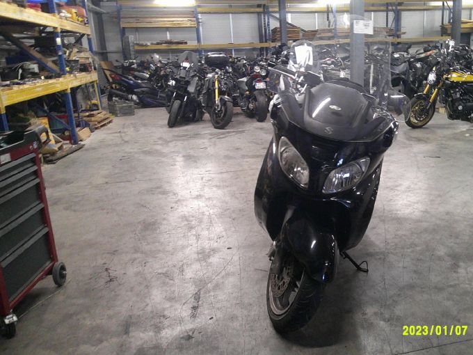 SUZUKI BURGMAN 650 4