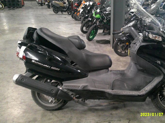 SUZUKI BURGMAN 650 4