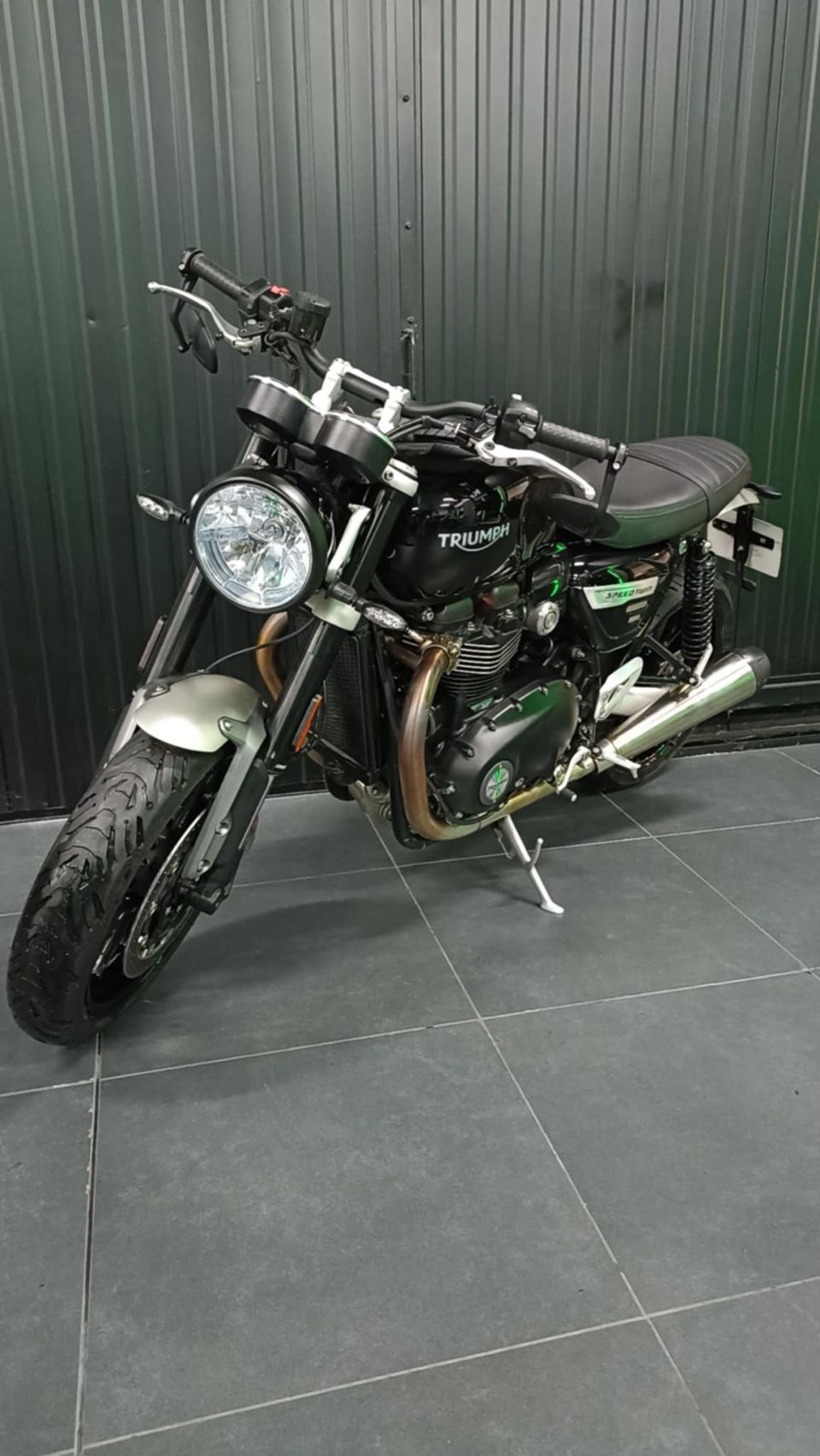 TRIUMPH SPEED TWIN 1200 4