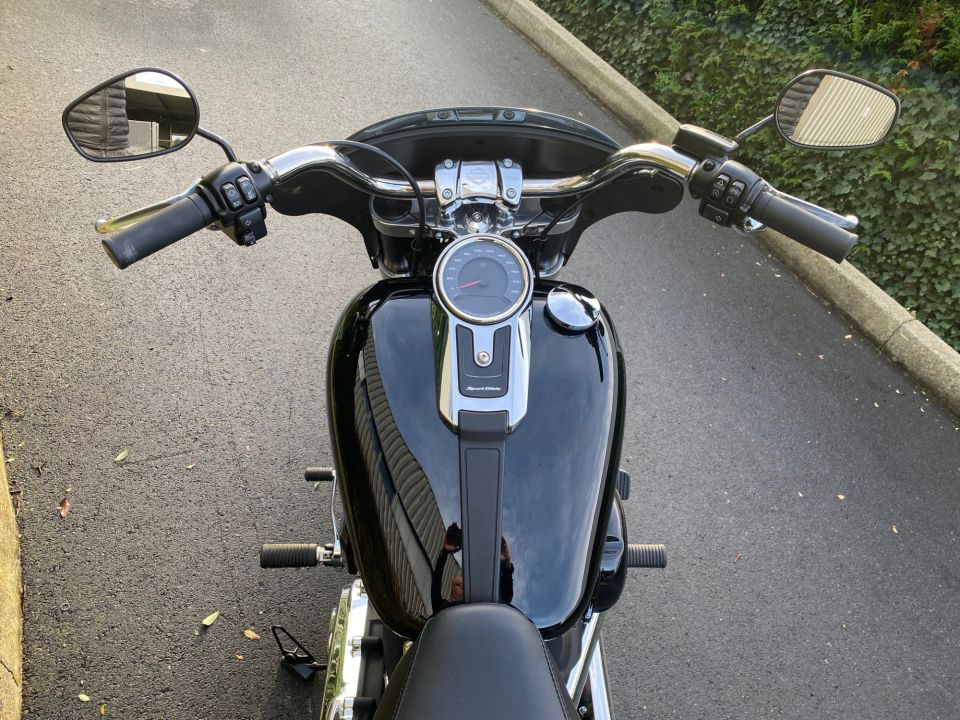 HARLEY-DAVIDSON SOFTAIL SPORT GLIDE 1745 4