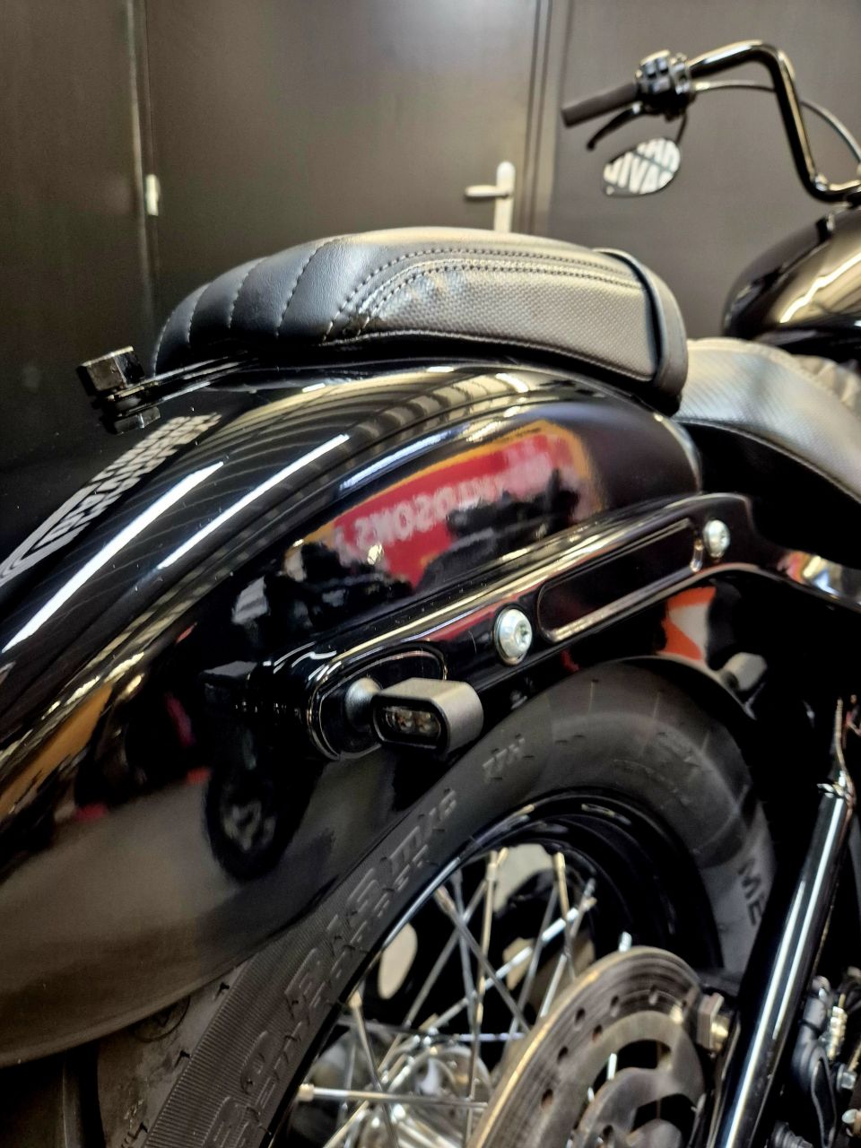 HARLEY-DAVIDSON SOFTAIL STREET BOB 1868 4