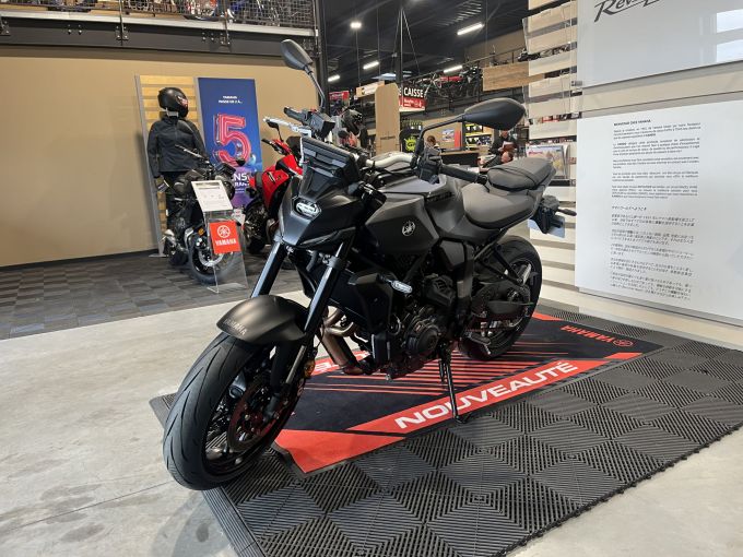 YAMAHA MT-07 (47.5CV) 4