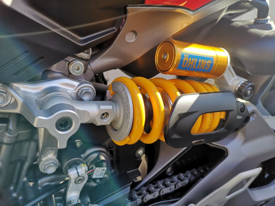 DUCATI STREETFIGHTER S 4