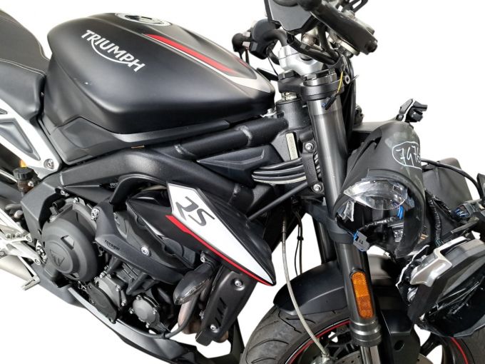 TRIUMPH STREET TRIPLE 765 RS 4