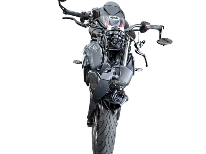 TRIUMPH STREET TRIPLE 765 RS 4