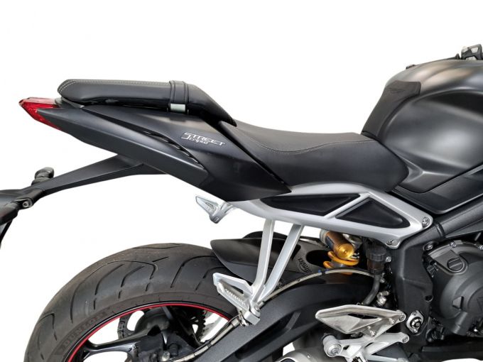 TRIUMPH STREET TRIPLE 765 RS 4
