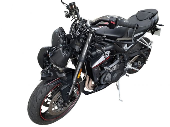 TRIUMPH STREET TRIPLE 765 RS 4