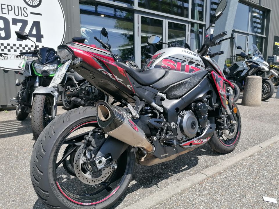 SUZUKI GSX-S 1000 ABS 4