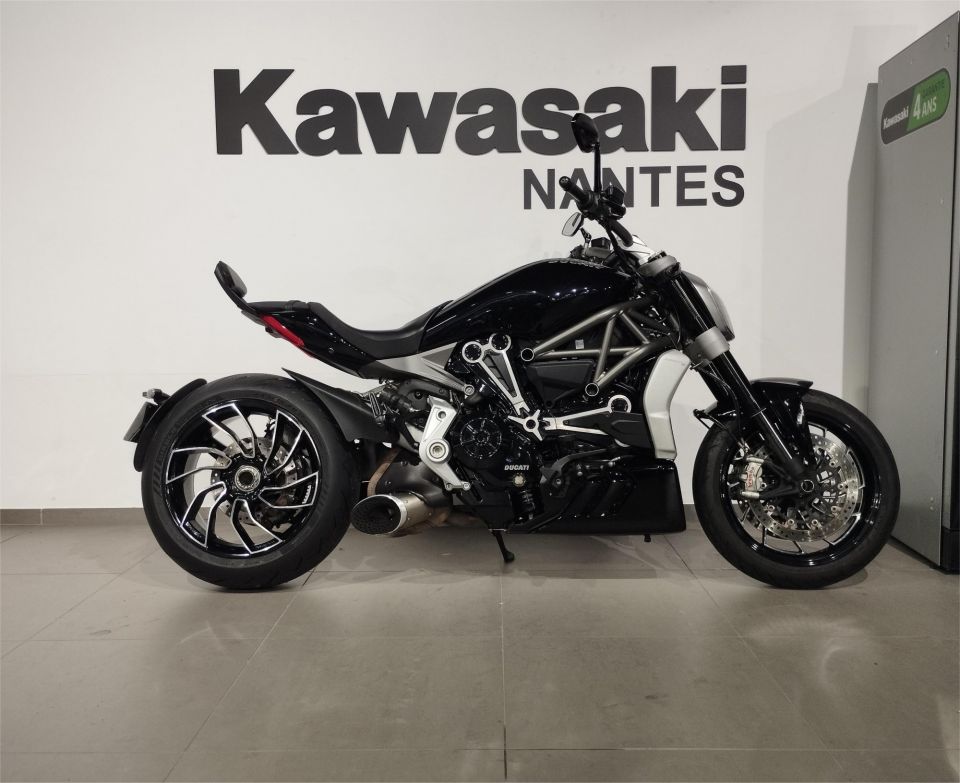 DUCATI X Diavel 4