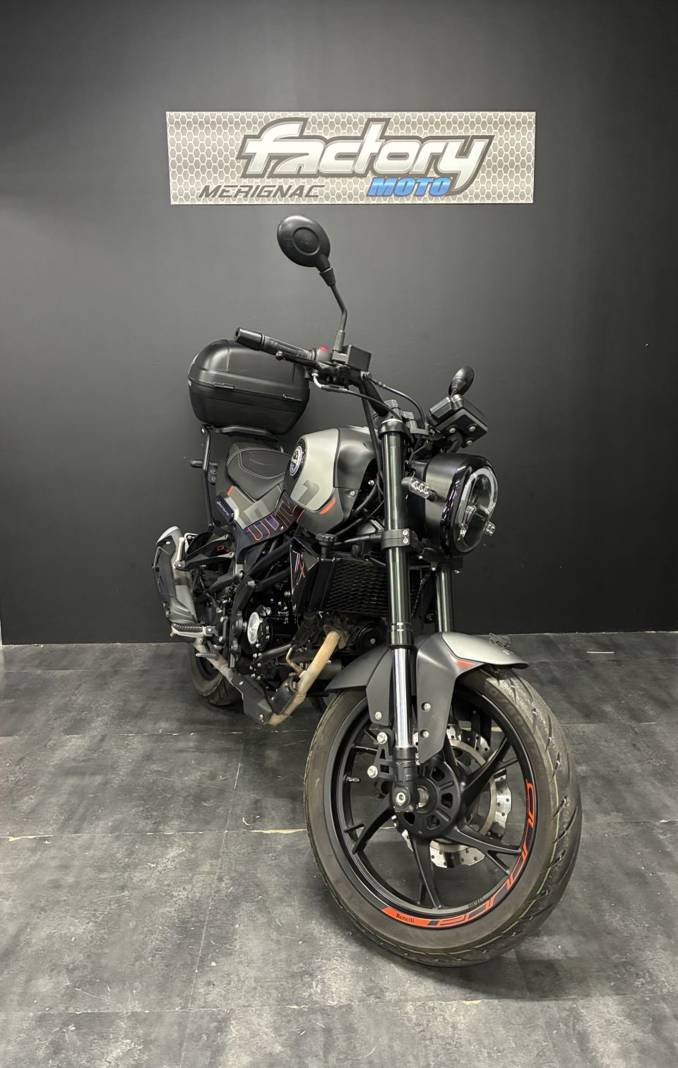 BENELLI LEONCINO 125 4