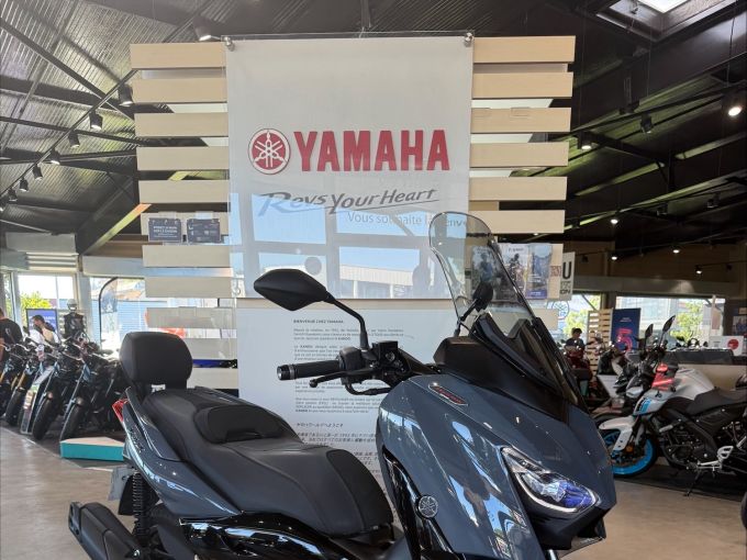 YAMAHA XMAX 125 TECH MAX 4