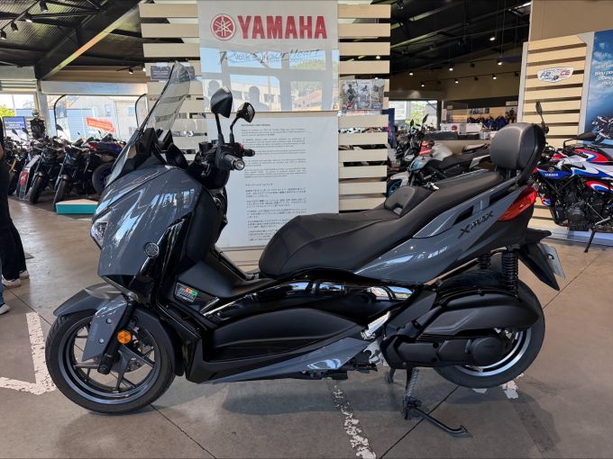 YAMAHA XMAX 125 TECH MAX 4