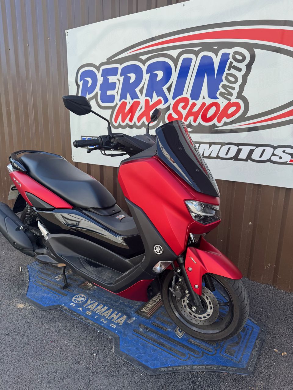 YAMAHA NMAX 125 4