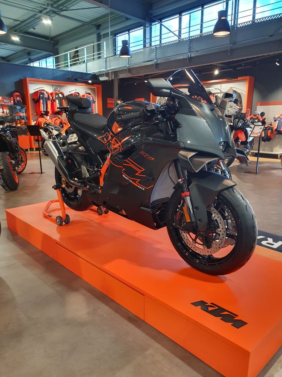 KTM 990 RC R 4