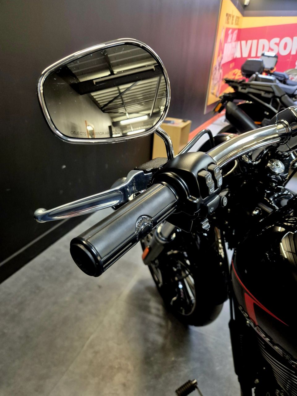 HARLEY-DAVIDSON SOFTAIL BREAKOUT 1923 4