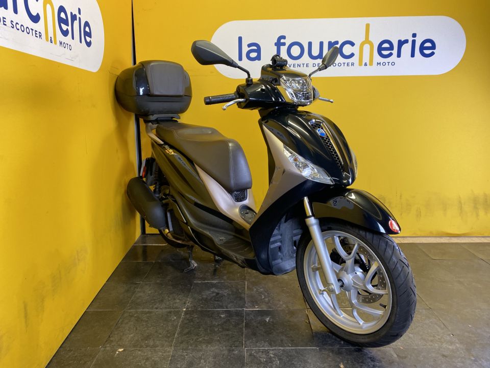 PIAGGIO MEDLEY 125 4