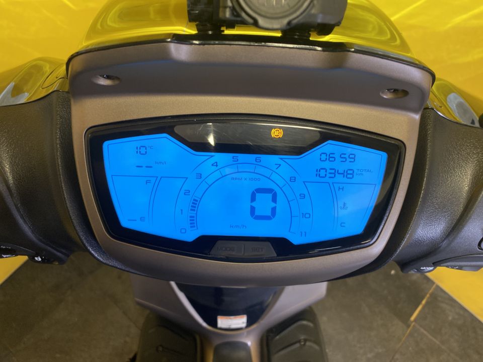 PIAGGIO MEDLEY 125 4