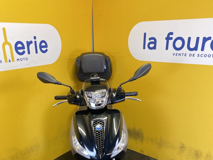 PIAGGIO MEDLEY 125 4