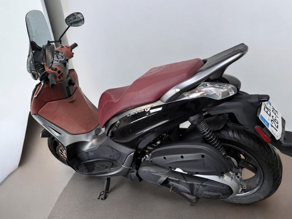 PIAGGIO BEVERLY 350 4