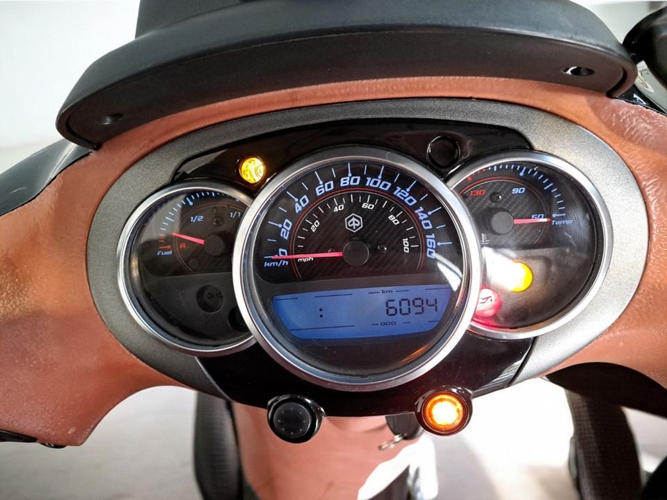 PIAGGIO BEVERLY 350 4