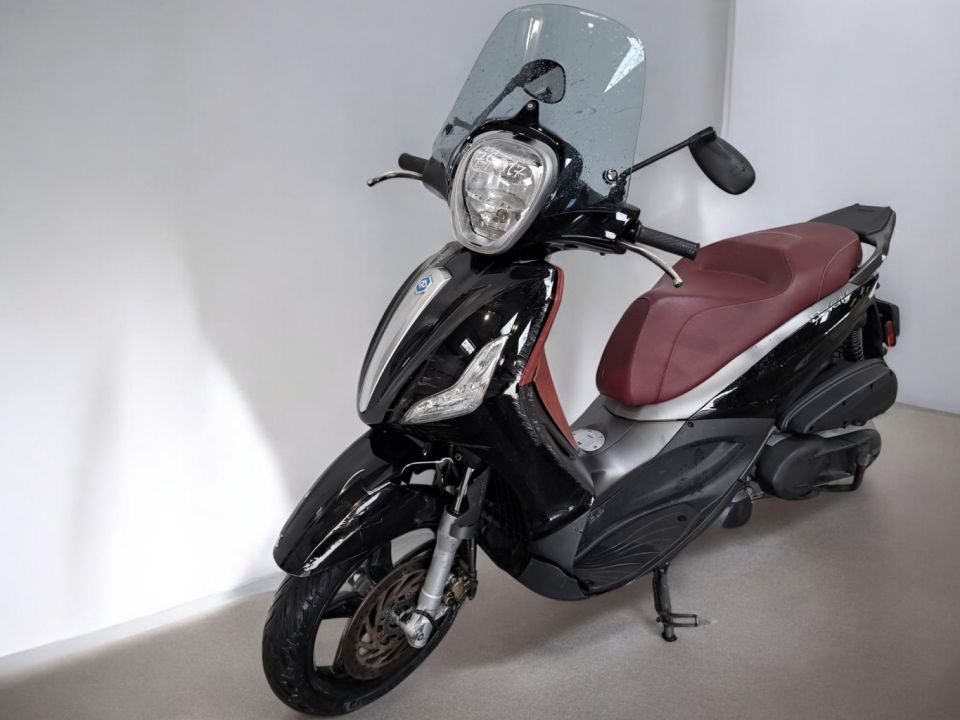 PIAGGIO BEVERLY 350 4